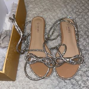 NWT Sparkle tie sandals
